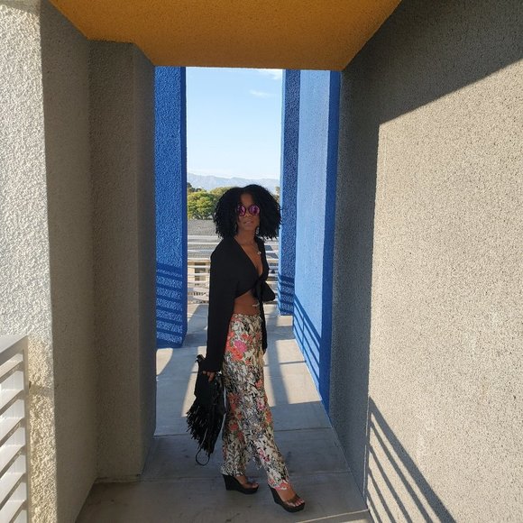 By Filtre Multi Colored Flower Print Pants Large - Picture 6 of 17